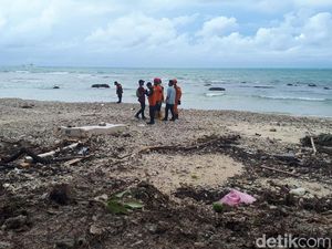 Tim Crisis Center Kemenpar Bergerak ke Pandeglang Layani Wisatawan