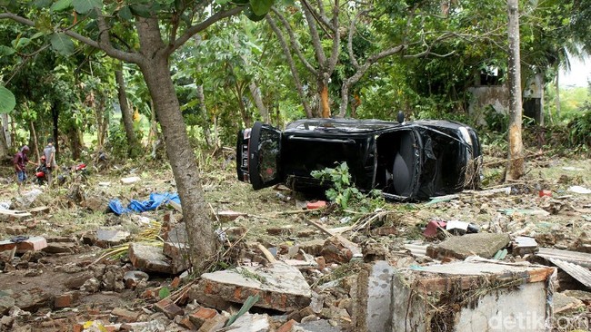 Melihat Dampak Tsunami ke Proyek Tol Serang-Panimbang