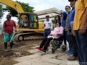 Risma Berencana Uji Coba Jalan Gubeng Usai Diaspal, Kapan?