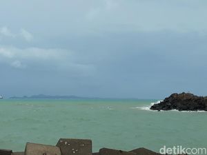 Warga Pulau Sangiang Butuh Bantuan Tim SAR untuk Cari Korban Tsunami