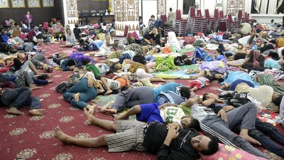 Penampakan Korban Tsunami Mengungsi di Kantor Gubernur Lampung