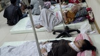 Sebanyak 209 orang korban tsunami kini masih menjalani perawatan intensif di Rumah Sakit Bob Bazar Kalianda karena mengalami luka berat dan ringan serta trauma.