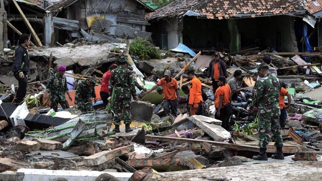 Pemerintah Kebut Penanganan Pasca Tsunami Anyer dan Lampung