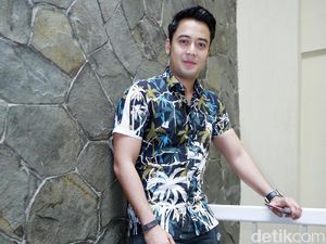 Heran dengan Dakwaan JPU, Kriss Hatta Sampai Geleng-geleng