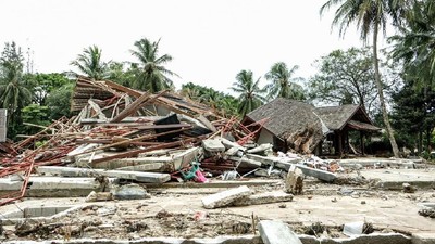 Foto: Penginapan di Carita yang Hancur Disapu Tsunami