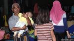 Melihat Kondisi Anak-anak Korban Tsunami di Pengungsian
