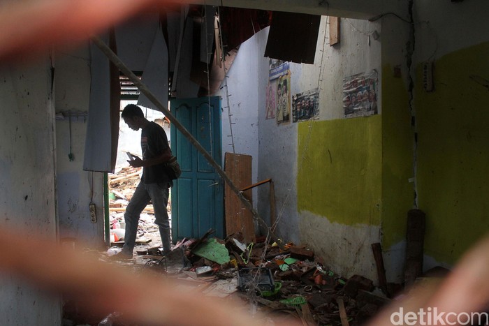 Salah satu kondisi wilayah terdampak tsunami Selat Sunda. (Foto: Rifkianto Nugroho) Salah satu kondisi wilayah terdampak tsunami Selat Sunda. (Foto: Rifkianto Nugroho)