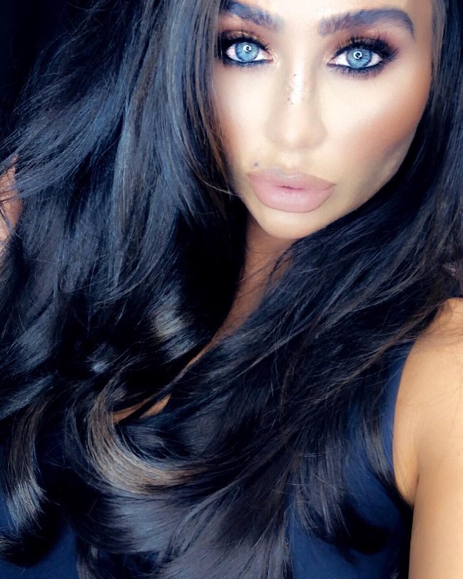  Rupanya bukan hanya sekali, tetapi Lauren juga kerap jadi sensasi dan dihujat netizen karena mengedit dan melakukan Photoshop di foto lainnya. Foto: Instagram @laurenrosegoodger