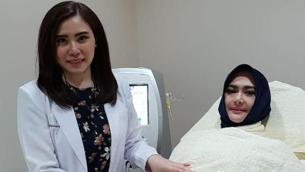 Rutin Diet, Eddies Adelia Juga Tempuh Perawatan