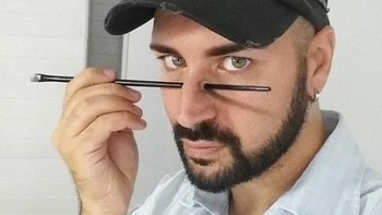 Untuk melihat karya-karyanya lainnya kamu bisa kunjungi akun instagramnya. Foto: Instagram @lucaluceaetgallery_makeup