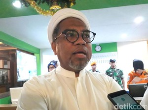 Andi Tantang Jokowi Beri Mata ke Novel, Ngabalin: Percayakan Polri