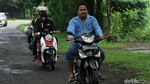 Momen TNI dan Warga Tanjung Lesung Lari karena Kabar Gelombang Tinggi