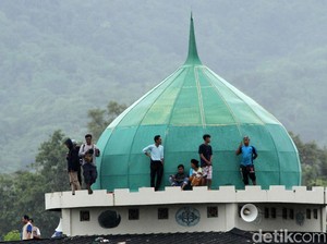 Longsor Krakatau Sulit Dideteksi, Begini Saran Badan Geologi untuk BMKG