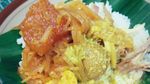 Dingin Sejuk Paling Cocok Sarapan Nasi Ayam yang Gurih Enak
