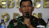 Peristiwa ini diduga terjadi seusai serempetan di jalan dan memicu emosi. Namun, apa pun penyebabnya, penembakan ini tak bisa dibenarkan.