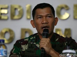 Viral Video Ranpur Jaga Demo Bawaslu, TNI AD Pastikan Itu Hoax
