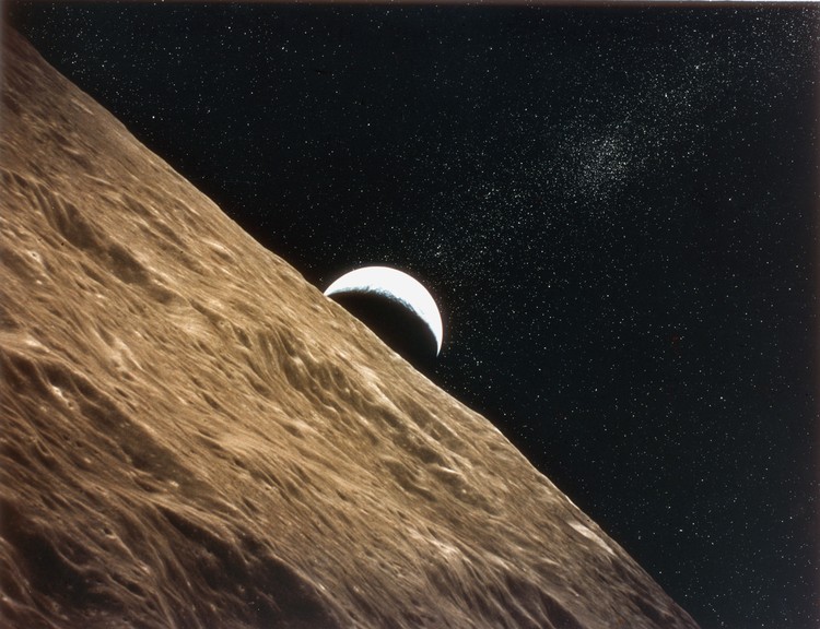 Earthrise
Earth appears on the horizon of the moon, as seen by the crew of the Apollo 15 mission, 1971. (Photo by Hulton Archive/Getty Images)