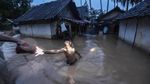 Usai Tsunami, Banjir Rendam Wilayah Labuan Banten