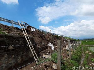 Baru Dibuka, Tol Salatiga-Kartasura Sudah Ambrol