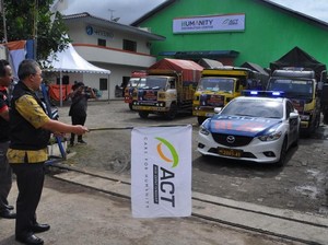 ACT Kirim 20 Truk Pangan & Logistik untuk Korban Tsunami Selat Sunda