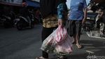 Siap-siap! Kantong Plastik Akan Dilarang Beredar di Jakarta