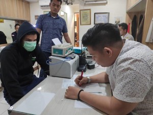 Ditangkap Polisi karena Narkoba, Steve Emmanuel Masih Diperiksa Intensif