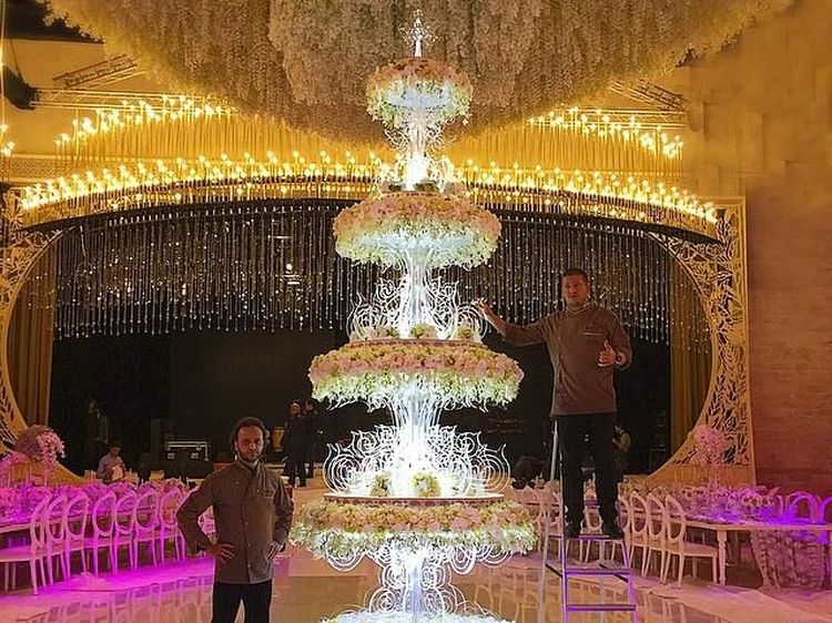 Keren! 12 Wedding Cake Super Megah Hasil Karya Baker Rusia