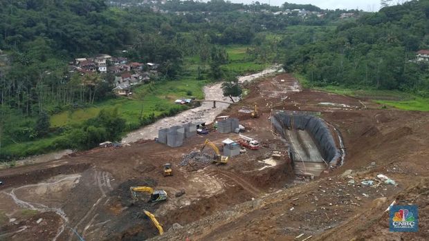 Menteri PUPR Targetkan Penuntasan 15 Bendungan di 2019 