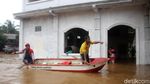 Aksi Heroik Tim SAR Gabungan Saat Evakuasi Warga Labuan Banten