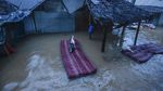 Usai Tsunami, Banjir Rendam Wilayah Labuan Banten