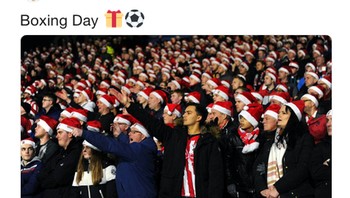 Salah satu pemandangan yang akan ditemui di Boxing Day, laga yang dimainkan sehari setelah Natal. (Foto: Internet/Twitter)