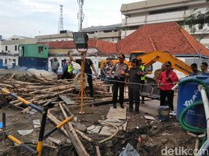 Usai Diaspal, Jalan Gubeng Belum Bisa Langsung Difungsikan Lagi