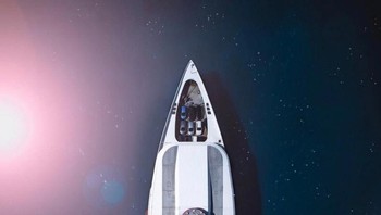 Karya Marc Le Cornu, menggunakan DJI Phantom 4 Pro dengan ISO 100 pada kecepatan rana 1/1000 dan aperture f/8 untuk menangkap gambar kapal feri. Foto: Dpriview