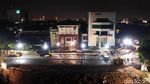 Pengaspalan Jalan Gubeng Dikebut Hingga Malam