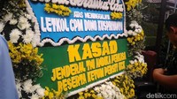 Karangan bunga dari Andika (Foto: Adhi Indra Prasetya/detikcom)