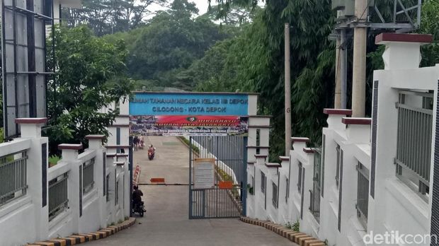 Dyan memberikan kesaksian di Rutan Depok baru-baru ini.