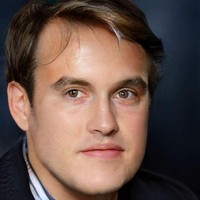 Menggunakan foto-foto tersebut sebagai dasarnya, komputer akan mempelajari dan memilah berbagai aspek dari orang-orang yang berbeda seperti warna rambut, bentuk wajah, atau warna kulit. Dari penggabungan beberapa faktor itu, dihasilkanlah foto manusia yang benar-benar baru. Foto: Dok. Nvidia