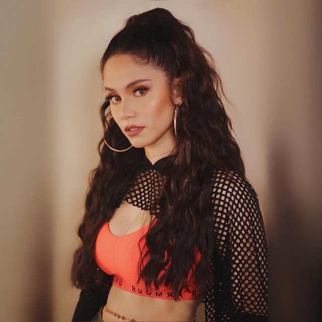 Jessy sukses memerankan si cantik Maria Mercedes dalam 80 episode serial tersebut. Nama aktris 26 tahun itu pun semakin melambung di dunia hiburan Filipina. Foto: Dok. Instagram @senorita_jessy