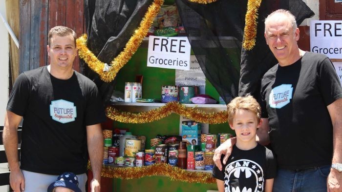 Warga Perth Bantu Warga Tidak Mampu Lewat Lemari Dapur Jalanan