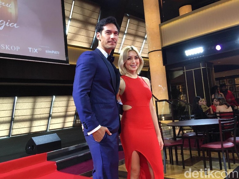 Manajer Artis Ini Beri Selamat ke Jedar-Richard Kyle yang Telah Tunangan Manajer Artis Ini Beri Selamat ke Jedar-Richard Kyle yang Telah Tunangan