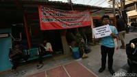 Saat ini kondisi trotoar di kawasan tersebut memang ramai oleh PKL. Gimana menurut detikers?