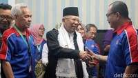 Deklarasi itu diselenggarakan di Jalan Situbondo, Jakarta. Nampak pula Maruf Amin hadir dalam deklarasi tersebut.