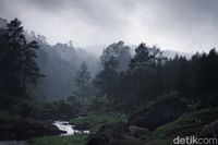 Cari Tempat Kemping Seru di Akhir Tahun? ke Kalianget Mangunan Saja