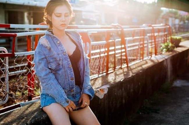 Huyen menambahkan bahwa pada awalnya ibunya khawatir tentang kesehatannya dan tidak akan membiarkannya pergi di bawah pisau bedah. Setelah melihat perubahan dalam diri saya, dia secara bertahap menjadi mendukung keputusan saya, terang Huyen. Foto: Istimewa