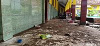 Lumpuh karena Tsunami, Kantor Desa hingga SD di Sumur Berantakan