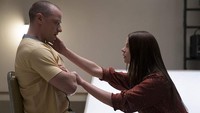 Selain James McAvoy, Anya Taylor-Joy juga membintangi film tersebut. Di film Split, Anya menjadi korban penculikan dari McAvoy. Foto: dok Universal Pictures