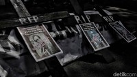 Tidak hanya itu , ternyata Jaminan Kesehatan diblokir yang telah mengakibatkan 35 Orang pekerja meninggal Dunia karena tidak bisa mengakses jaminan kesehatanya.