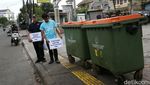 Aksi Susuri Trotoar Demi Kembalikan Fungsi Pedestrian