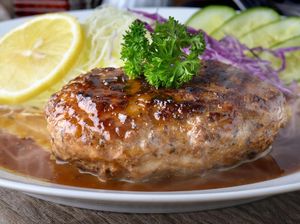 Menu Tahun Baru : Steak Burger Bisa Jadi Sajian yang Praktis dan Lezat