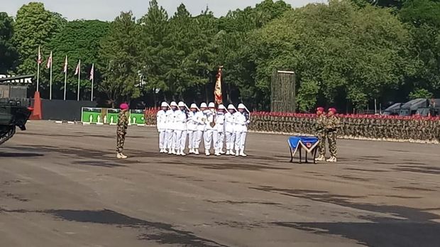 Eks Danpaspampres Mayjen Suhartono Resmi Jabat Komandan Korps Marinir